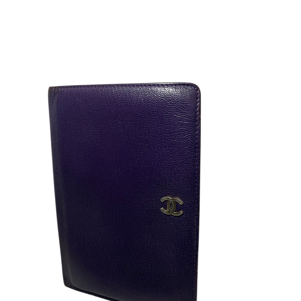 Authentic CHANEL CC Purse Wallet